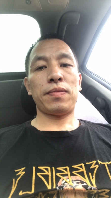 迷茫的第一张照片--盐城相亲服务中心