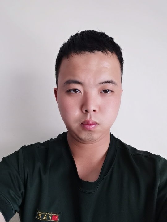 明月天涯的第一张照片--盐城相亲服务中心
