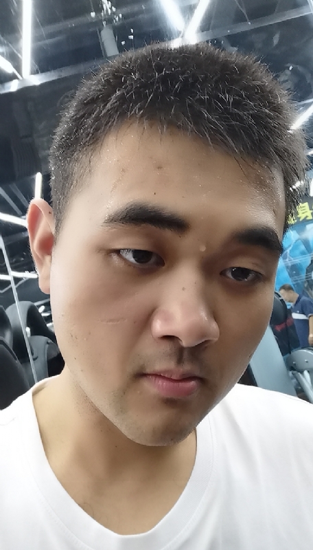 回眸一笑的第二张照片--盐城相亲服务中心