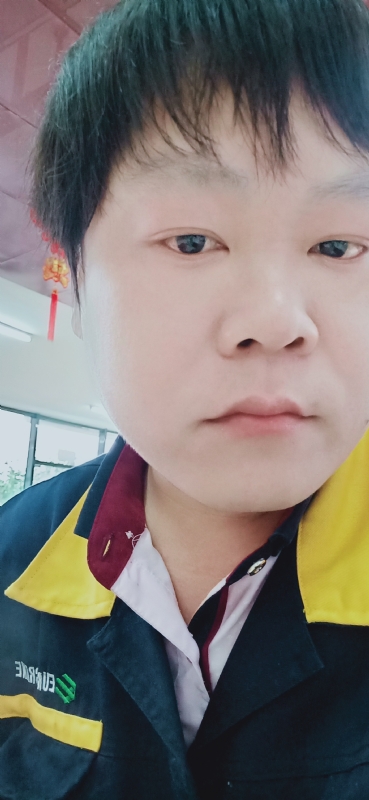 三哥哥的第一张照片--盐城相亲服务中心