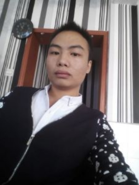 阿龙的第二张照片--盐城相亲服务中心