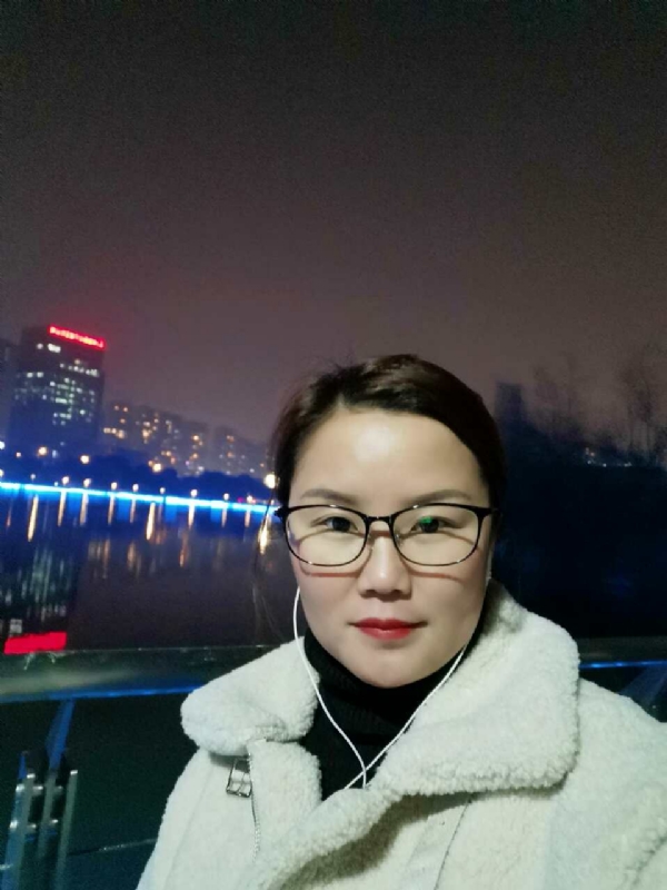 小英的第一张照片--盐城相亲服务中心