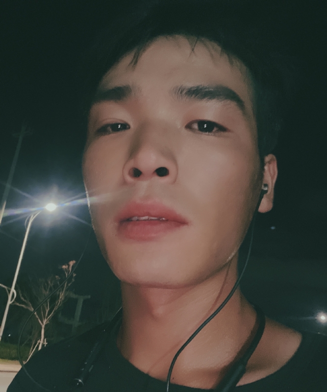 满船清梦压星河的第一张照片--盐城相亲服务中心