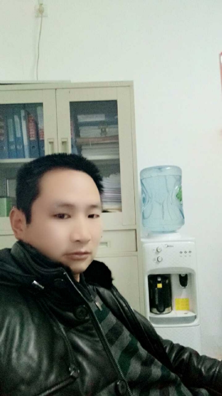 蓝色棒棒糖的第一张照片--盐城相亲服务中心