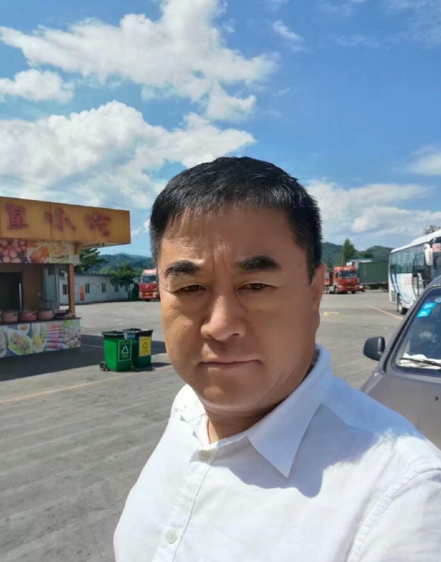 从此不再孤独的第一张照片--盐城相亲服务中心
