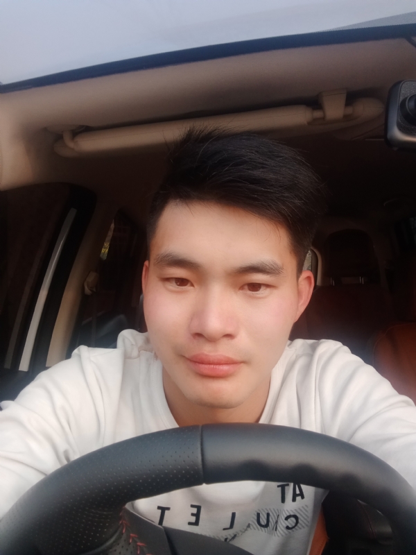 平凡人生的第一张照片--盐城相亲服务中心