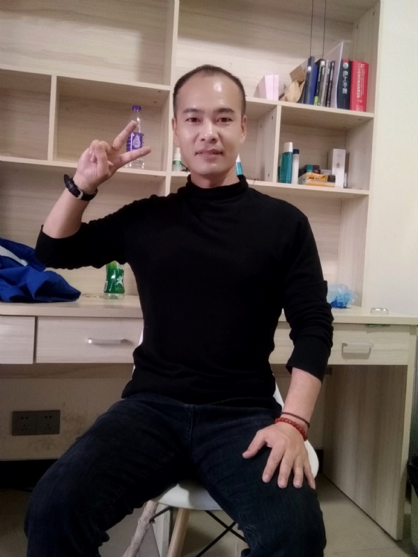 熊大与熊二的第二张照片--盐城相亲服务中心