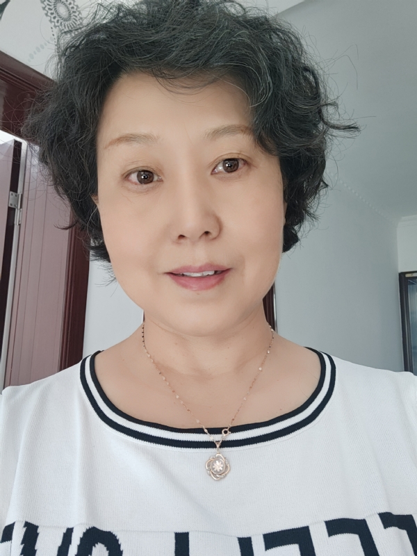 甜果的第一张照片--盐城相亲服务中心