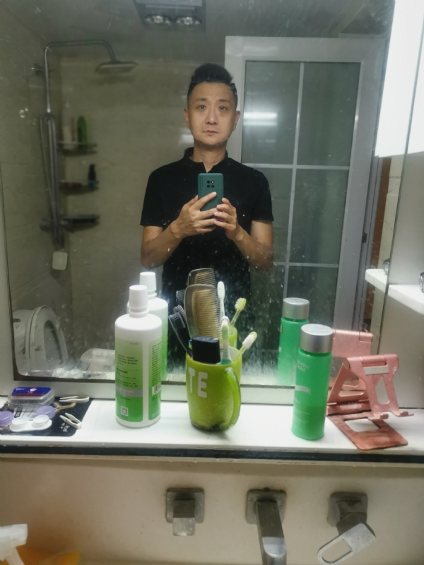 龙少的第一张照片--盐城相亲服务中心
