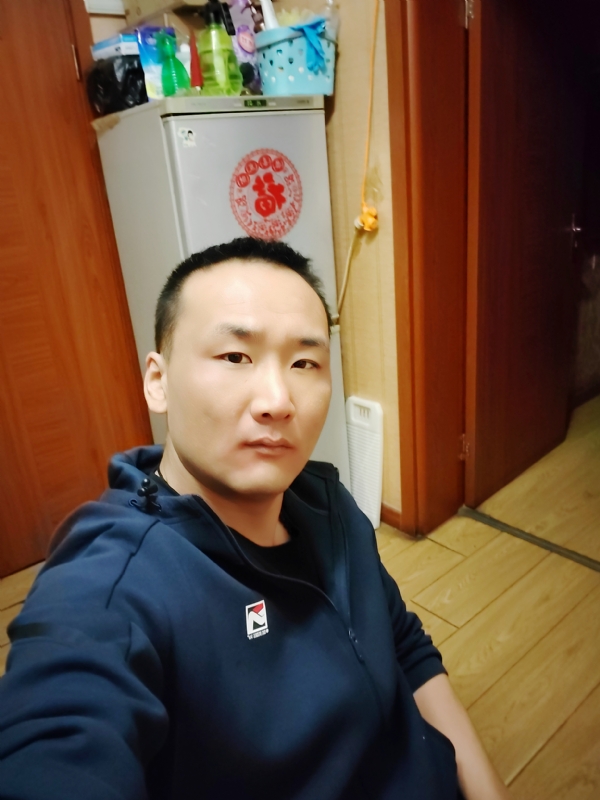 子昂的第一张照片--盐城相亲服务中心