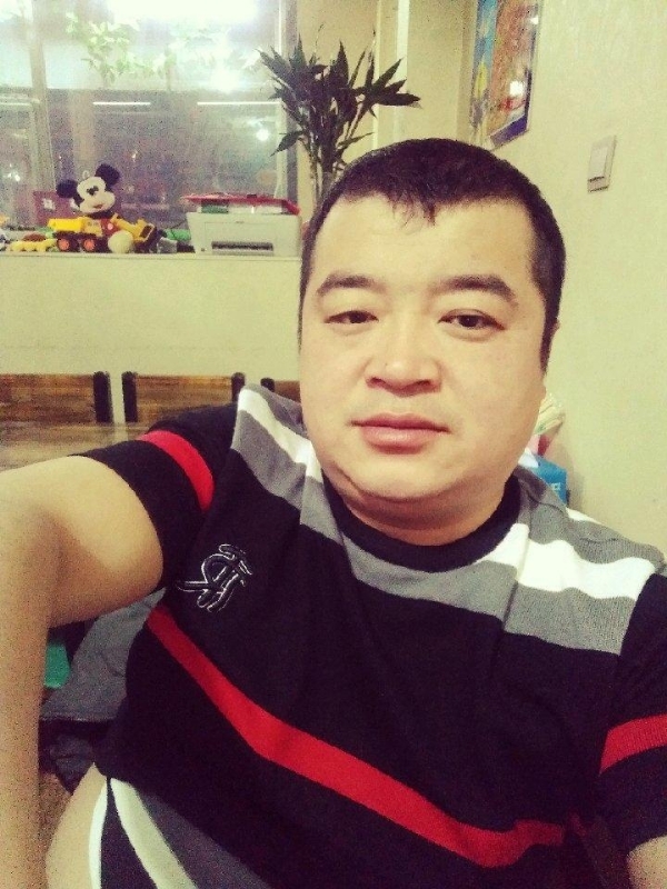 老实人的第一张照片--盐城相亲服务中心