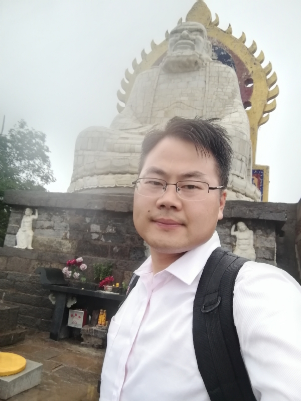 江洋党总顾问的第一张照片--盐城相亲服务中心
