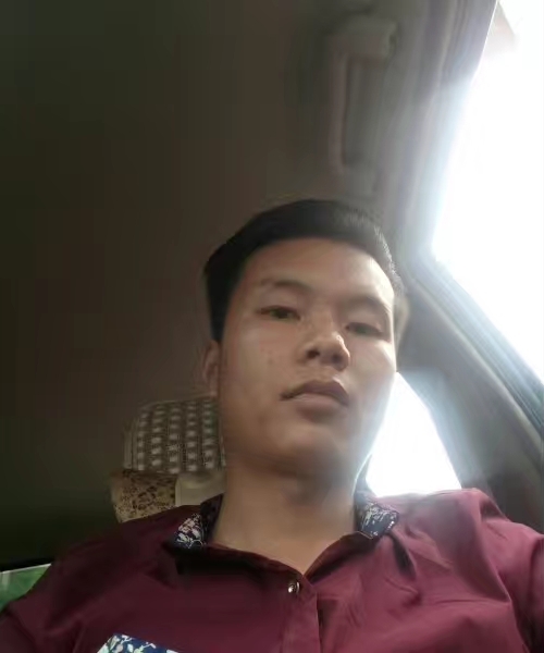 单亲爸爸的第一张照片--盐城相亲服务中心