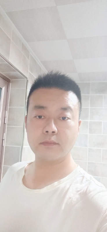 yangyongpingaoi的第一张照片--盐城相亲服务中心