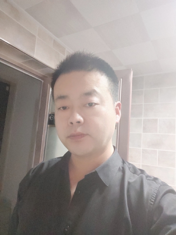 yangyongpingaoi的第二张照片--盐城相亲服务中心