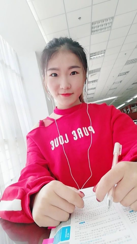 Smile的第二张照片--盐城相亲服务中心