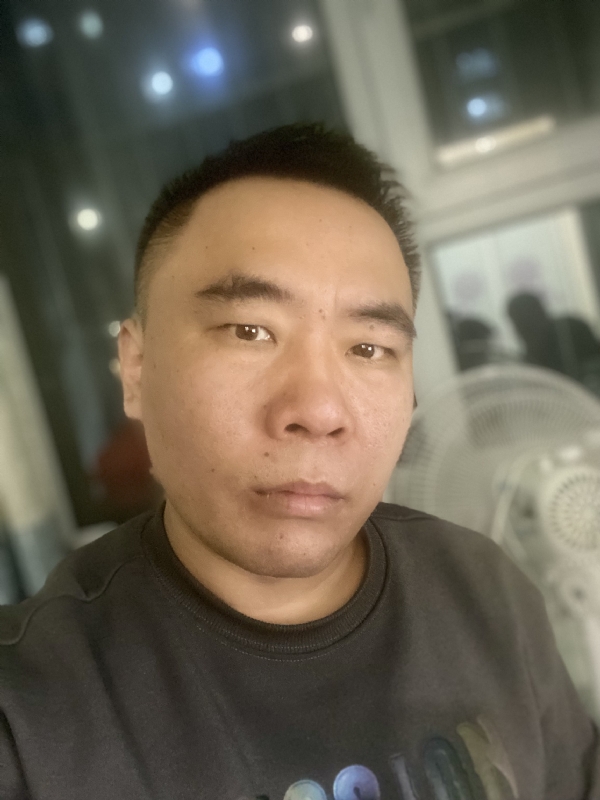云的第三张照片--盐城相亲服务中心