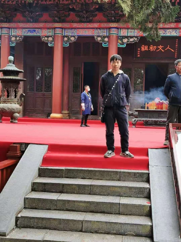 单身的小草的第三张照片--盐城相亲服务中心