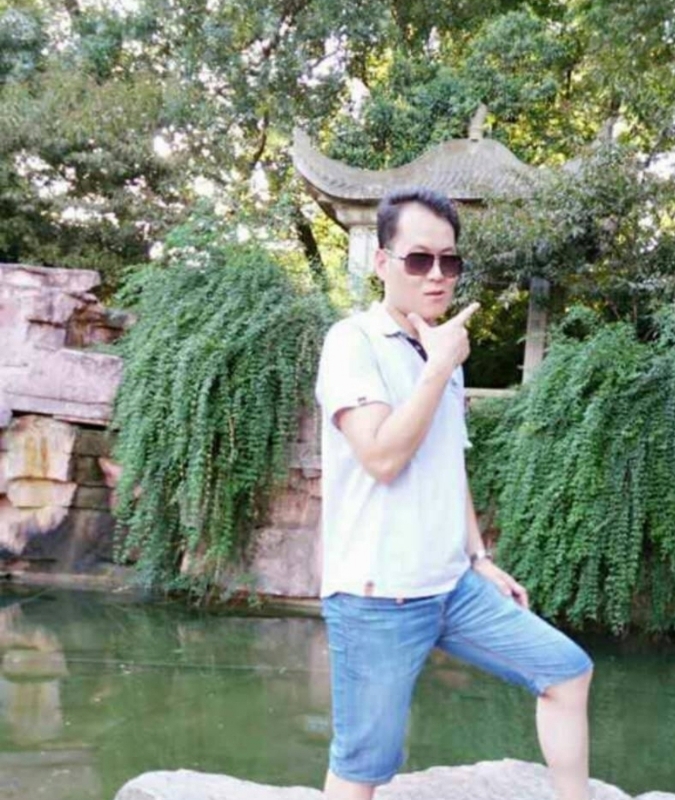 随缘的第一张照片--盐城相亲服务中心