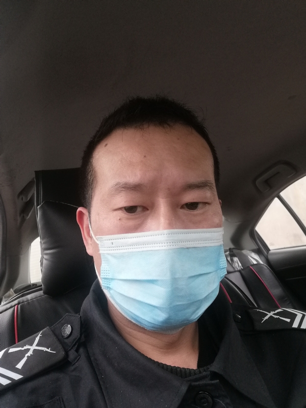 不会躲的刺猬的第一张照片--盐城相亲服务中心