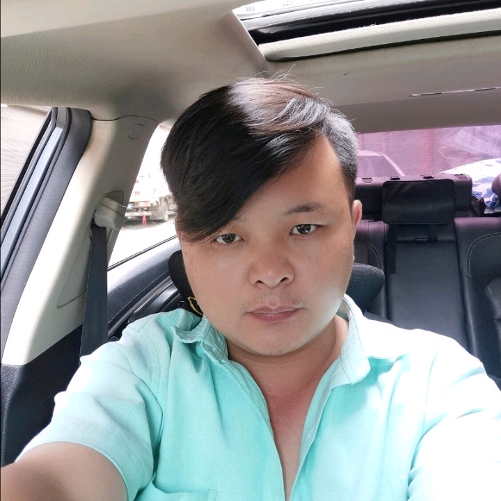想家大黄蜂的第一张照片--盐城相亲服务中心