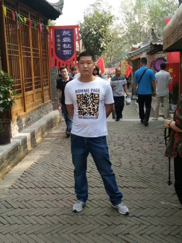 奥沙利龙的第二张照片--盐城相亲服务中心