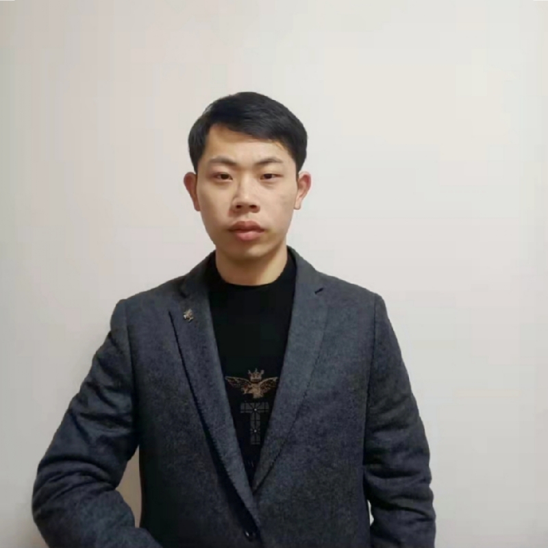 熊先生的第一张照片--盐城相亲服务中心