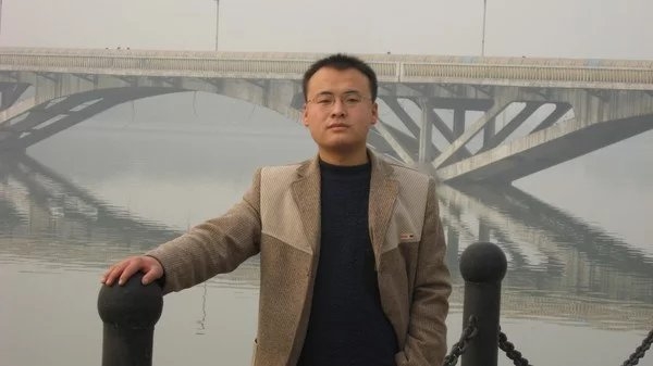云中望月的第一张照片--盐城相亲服务中心