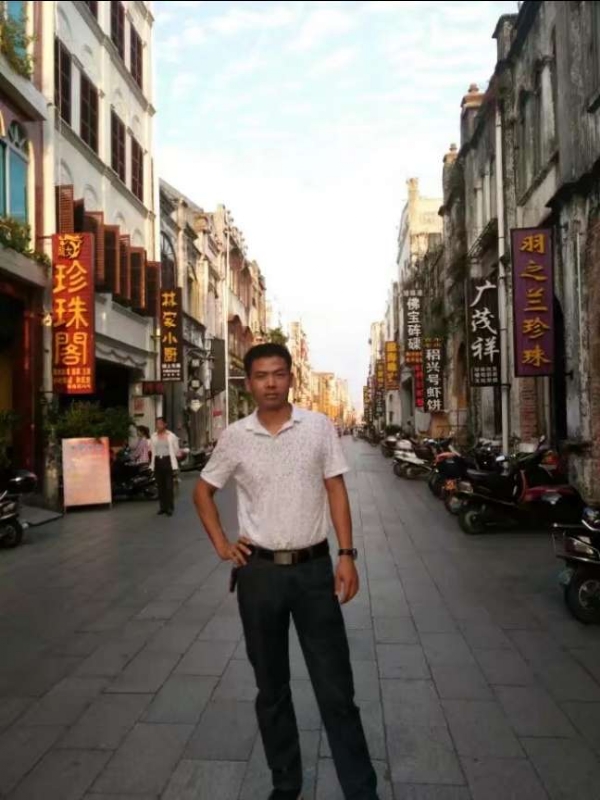 爱生活爱健康的第一张照片--盐城相亲服务中心