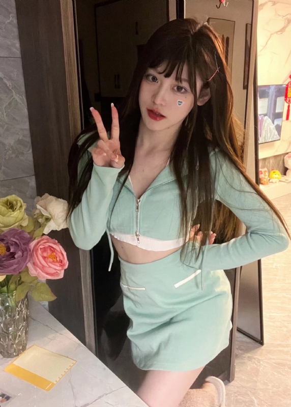 丹Dan的第一张照片--盐城相亲服务中心