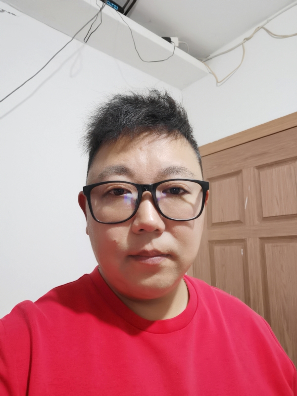 开山的第一张照片--盐城相亲服务中心