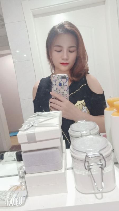刘莲酥的第四张照片--盐城相亲服务中心