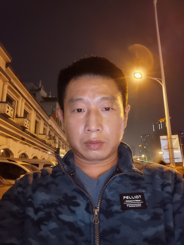偷偷说的第二张照片--盐城相亲服务中心