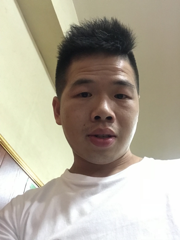 爱请简单点的第一张照片--盐城相亲服务中心