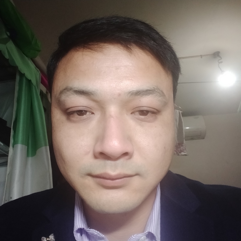 诸先生的第一张照片--盐城相亲服务中心