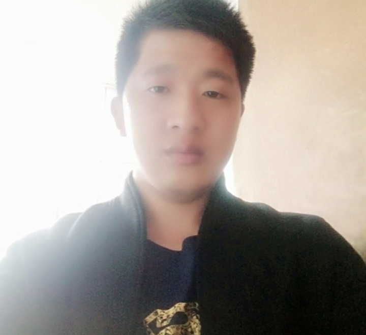 形影不离的第一张照片--盐城相亲服务中心