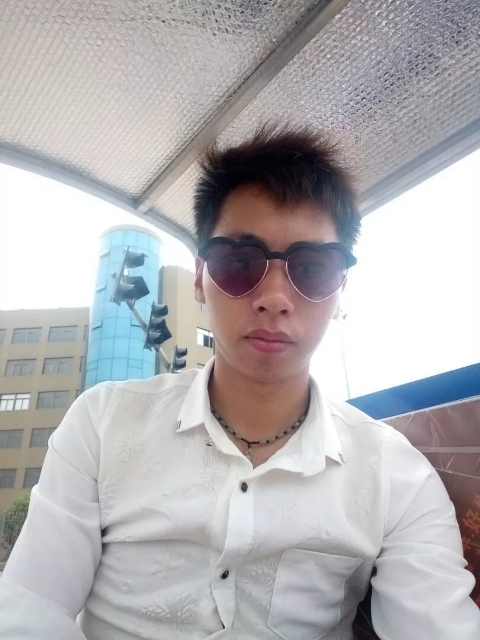 寻缘的第一张照片--盐城相亲服务中心