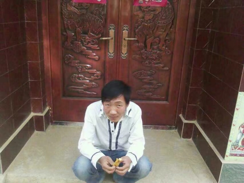潘先生的第一张照片--盐城相亲服务中心