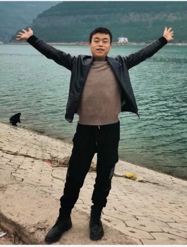 寂寞的风的第二张照片--盐城相亲服务中心