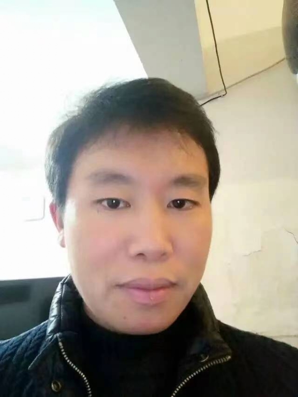 擎天柱的第三张照片--盐城相亲服务中心