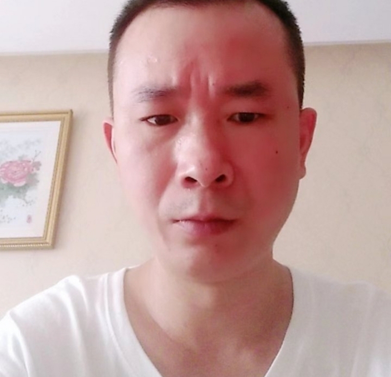 自由飞翔的第一张照片--盐城相亲服务中心