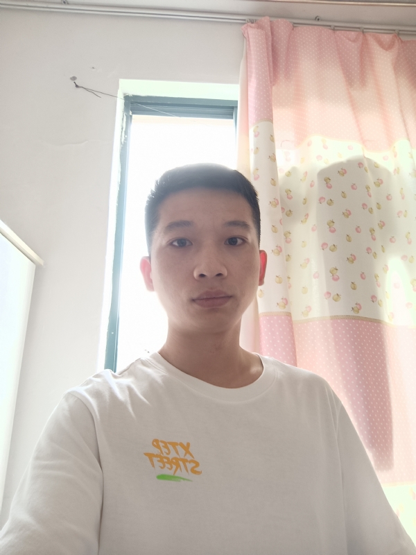 朱公子的第三张照片--盐城相亲服务中心