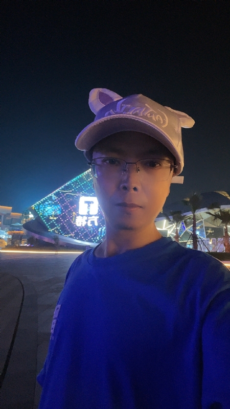 富贵使我们相遇的第一张照片--盐城相亲服务中心