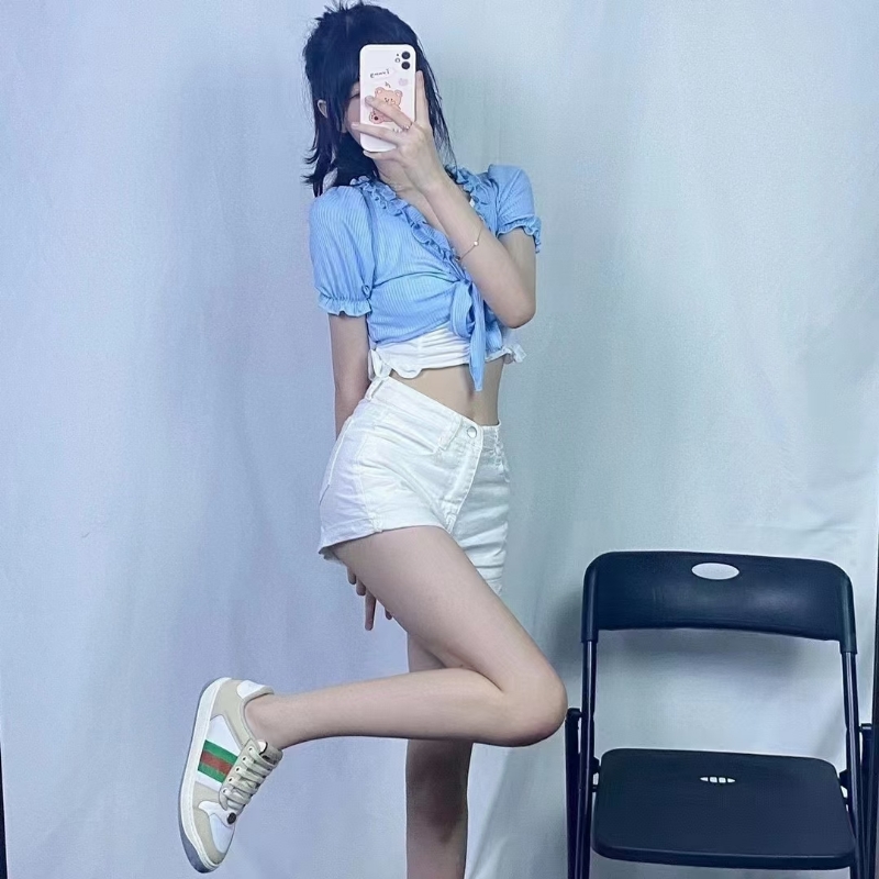 宝宝的第一张照片--盐城相亲服务中心