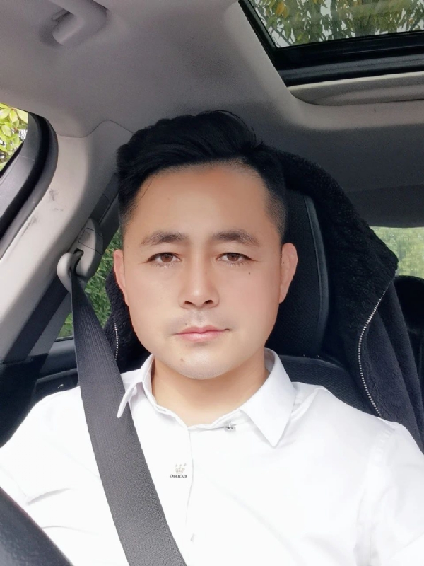 阿华大人的第二张照片--盐城相亲服务中心