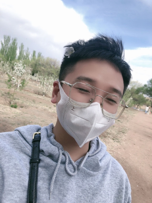 晨晨的第一张照片--盐城相亲服务中心