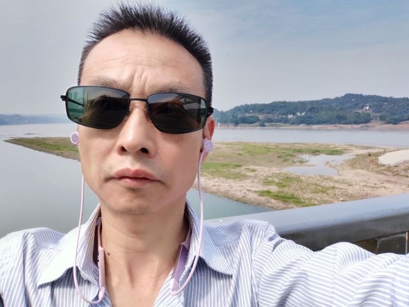 猪哥哥的第一张照片--盐城相亲服务中心