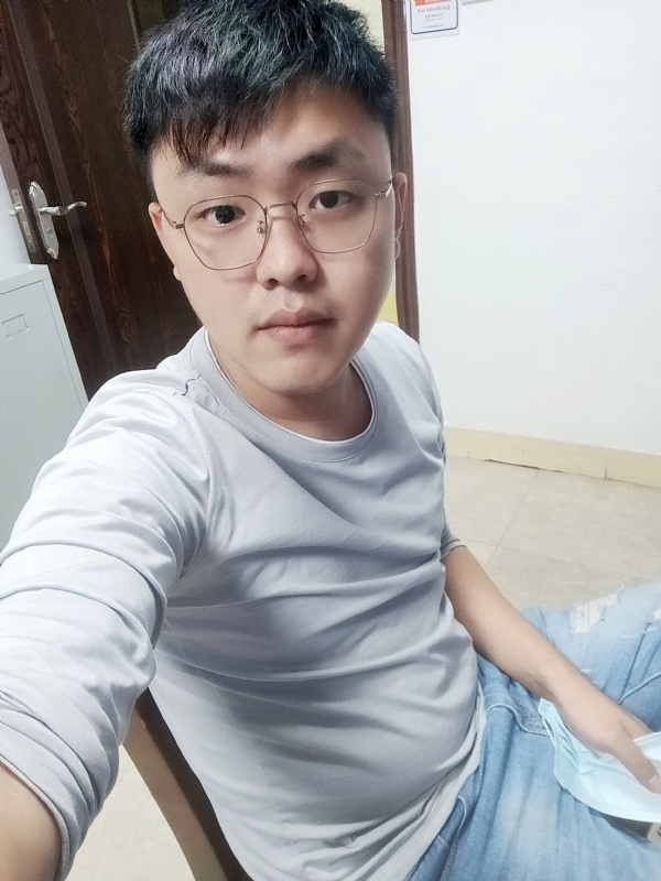 小林子的第二张照片--盐城相亲服务中心