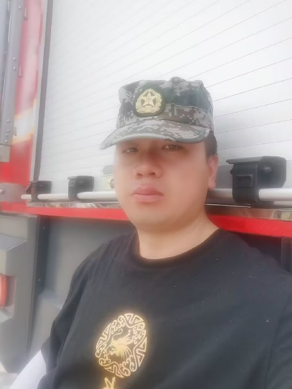 阿萨大大的第一张照片--盐城相亲服务中心