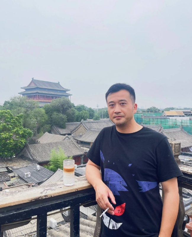 生而为人的第二张照片--盐城相亲服务中心